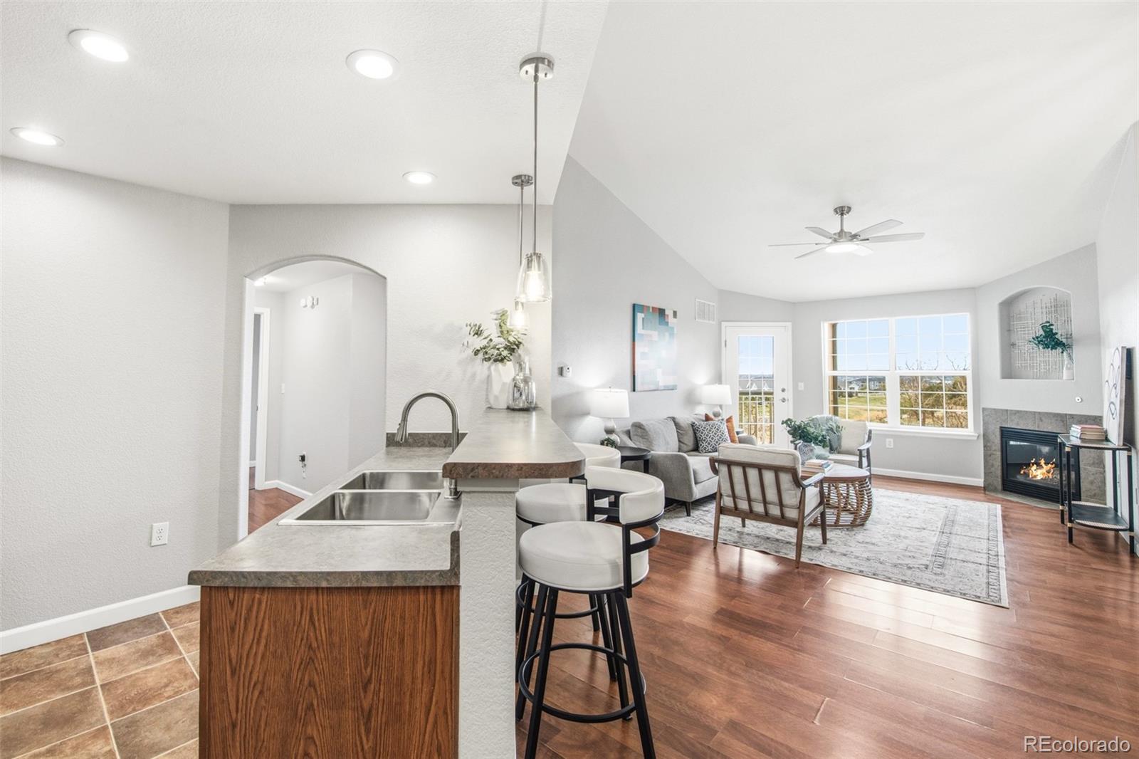 MLS Image #23 for 5735 n genoa way 306,aurora, Colorado