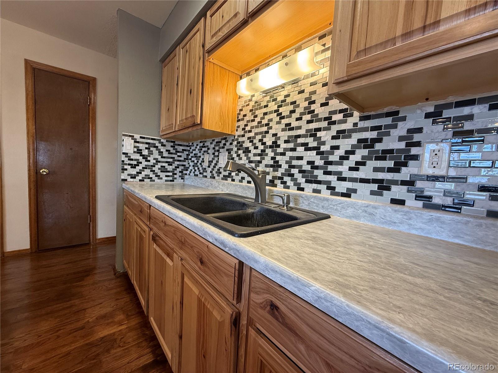 MLS Image #9 for 202  fourteenth street,alamosa, Colorado