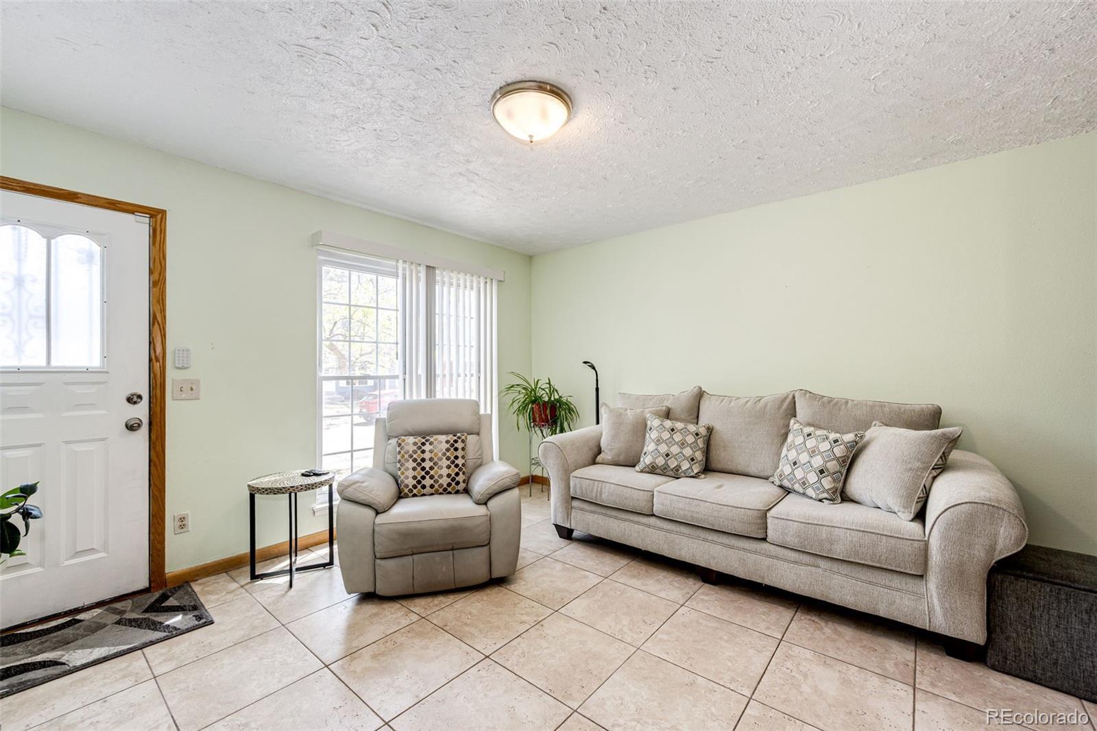 MLS Image #5 for 2285 s jasper way,aurora, Colorado