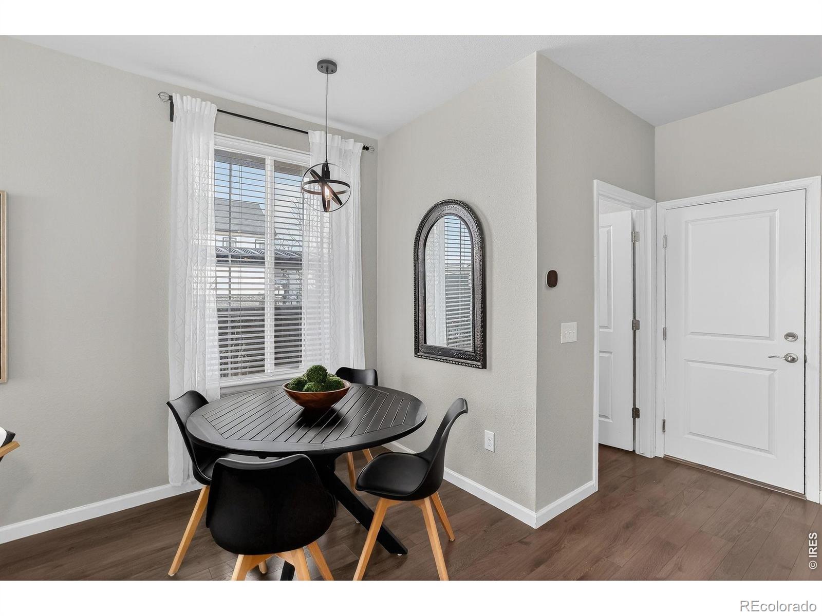 MLS Image #10 for 9251  garnett way,arvada, Colorado