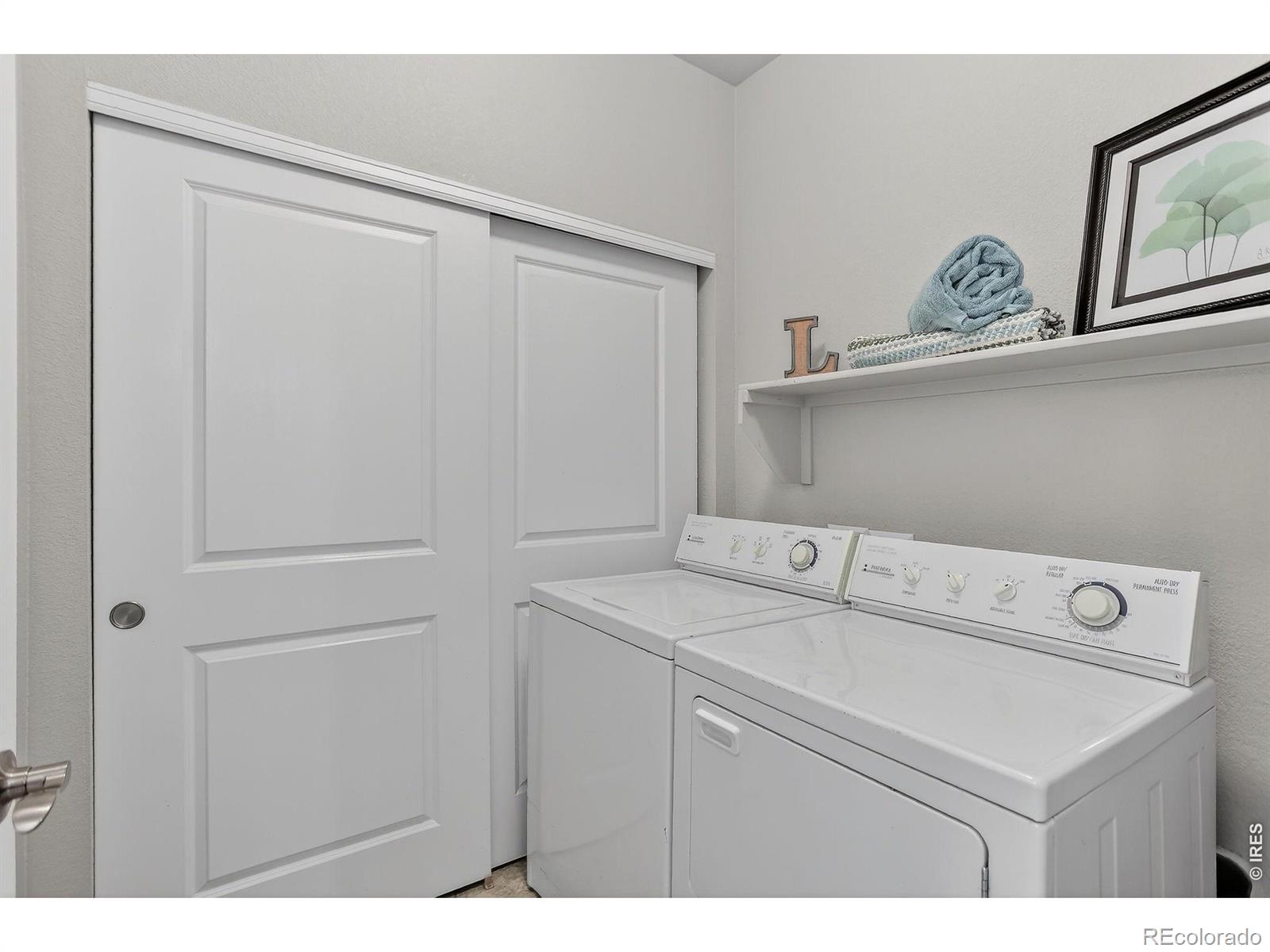MLS Image #14 for 9251  garnett way,arvada, Colorado