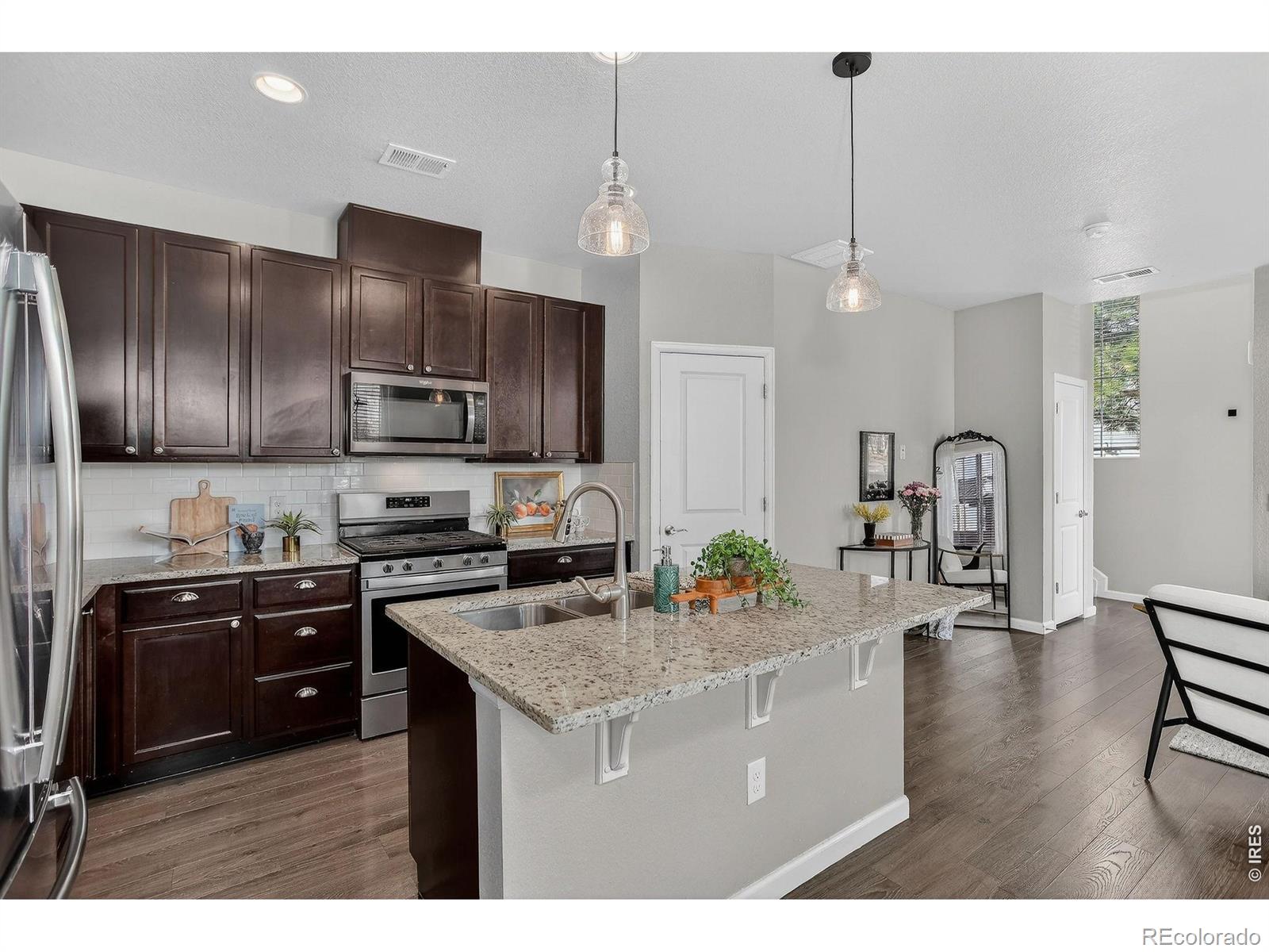 MLS Image #7 for 9251  garnett way,arvada, Colorado