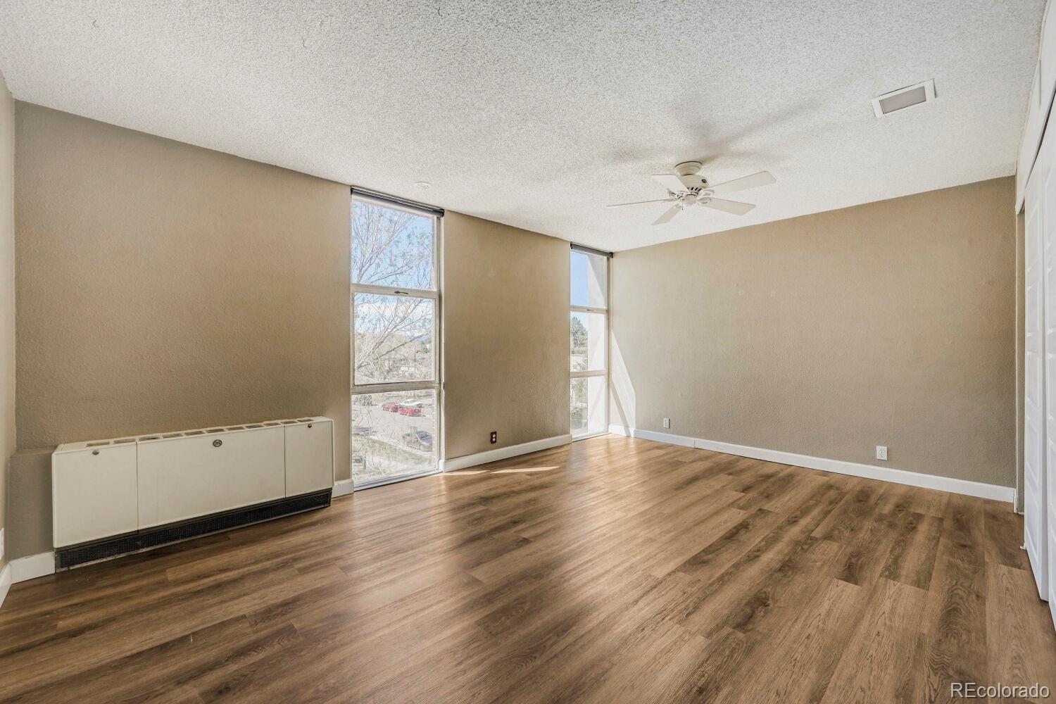 MLS Image #14 for 2500 s york street,denver, Colorado