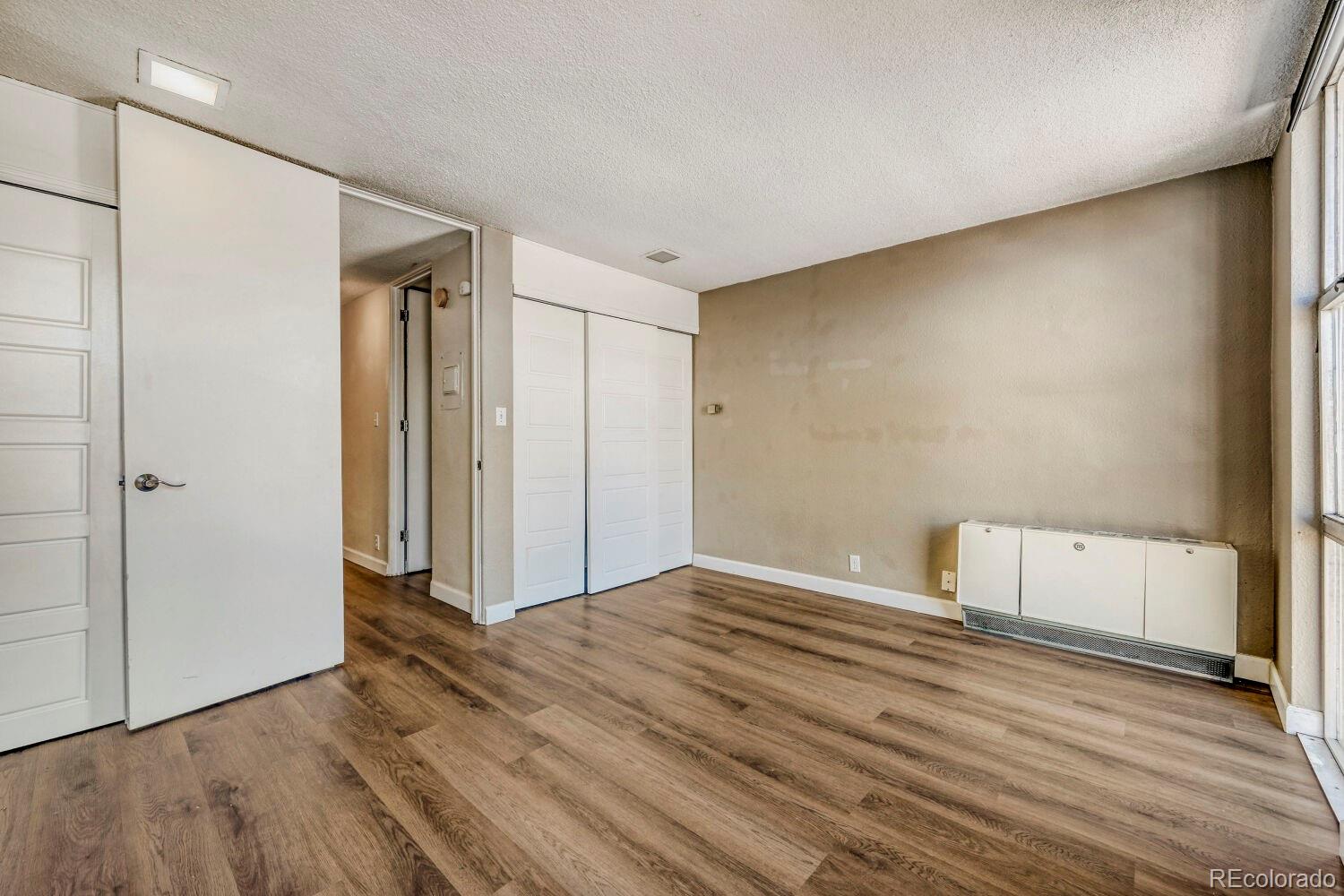 MLS Image #19 for 2500 s york street,denver, Colorado