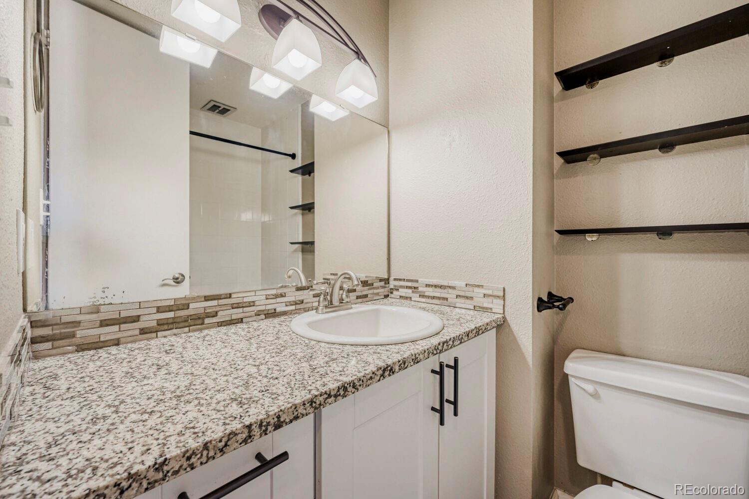 MLS Image #20 for 2500 s york street,denver, Colorado