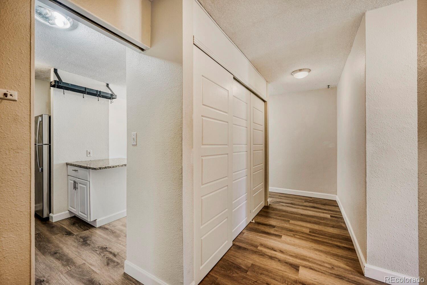 MLS Image #21 for 2500 s york street,denver, Colorado