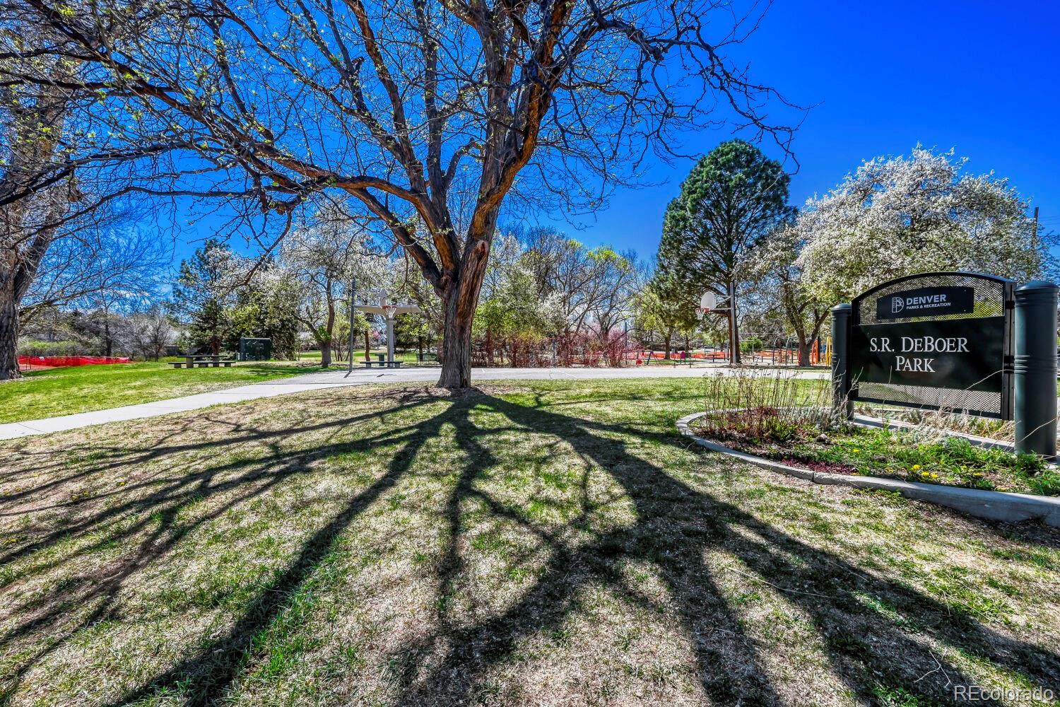 MLS Image #25 for 2500 s york street,denver, Colorado