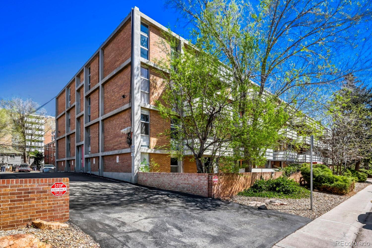 MLS Image #28 for 2500 s york street,denver, Colorado