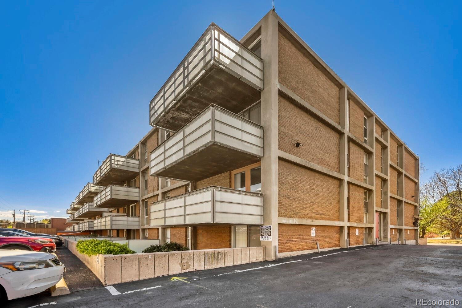 MLS Image #29 for 2500 s york street,denver, Colorado