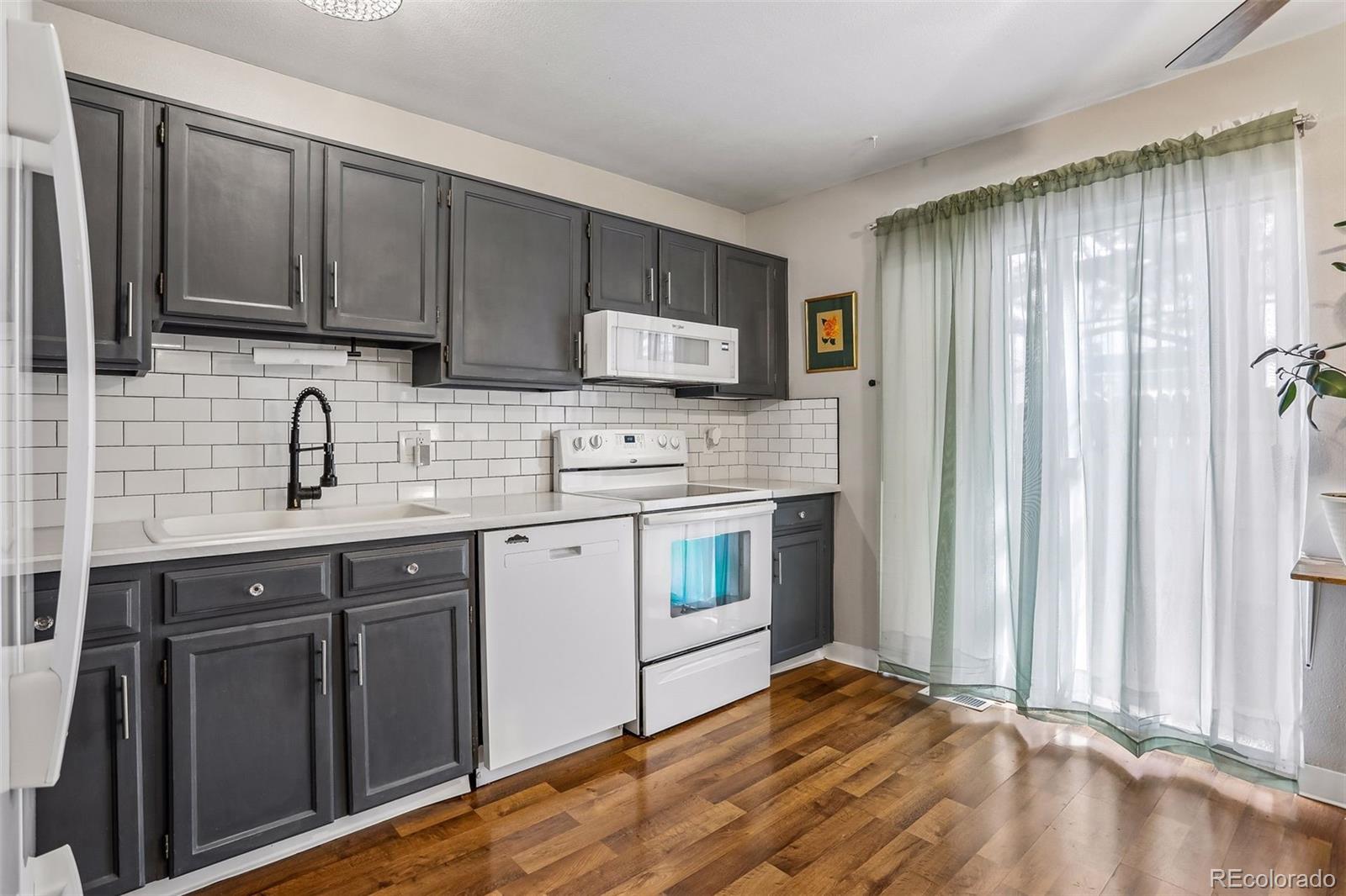 MLS Image #16 for 17698 e loyola drive d,aurora, Colorado