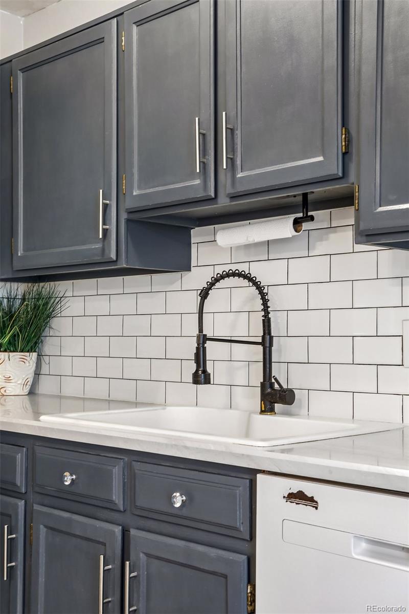 MLS Image #18 for 17698 e loyola drive d,aurora, Colorado
