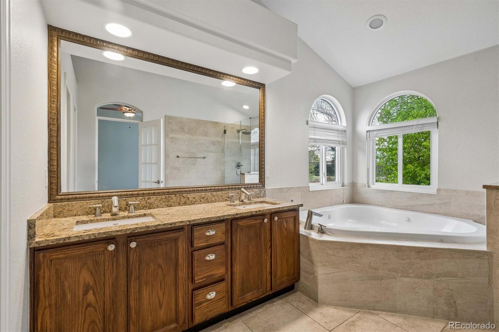 MLS Image #15 for 9853  cypress point circle,lone tree, Colorado