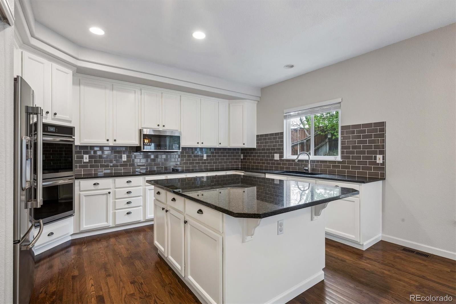 MLS Image #5 for 9853  cypress point circle,lone tree, Colorado