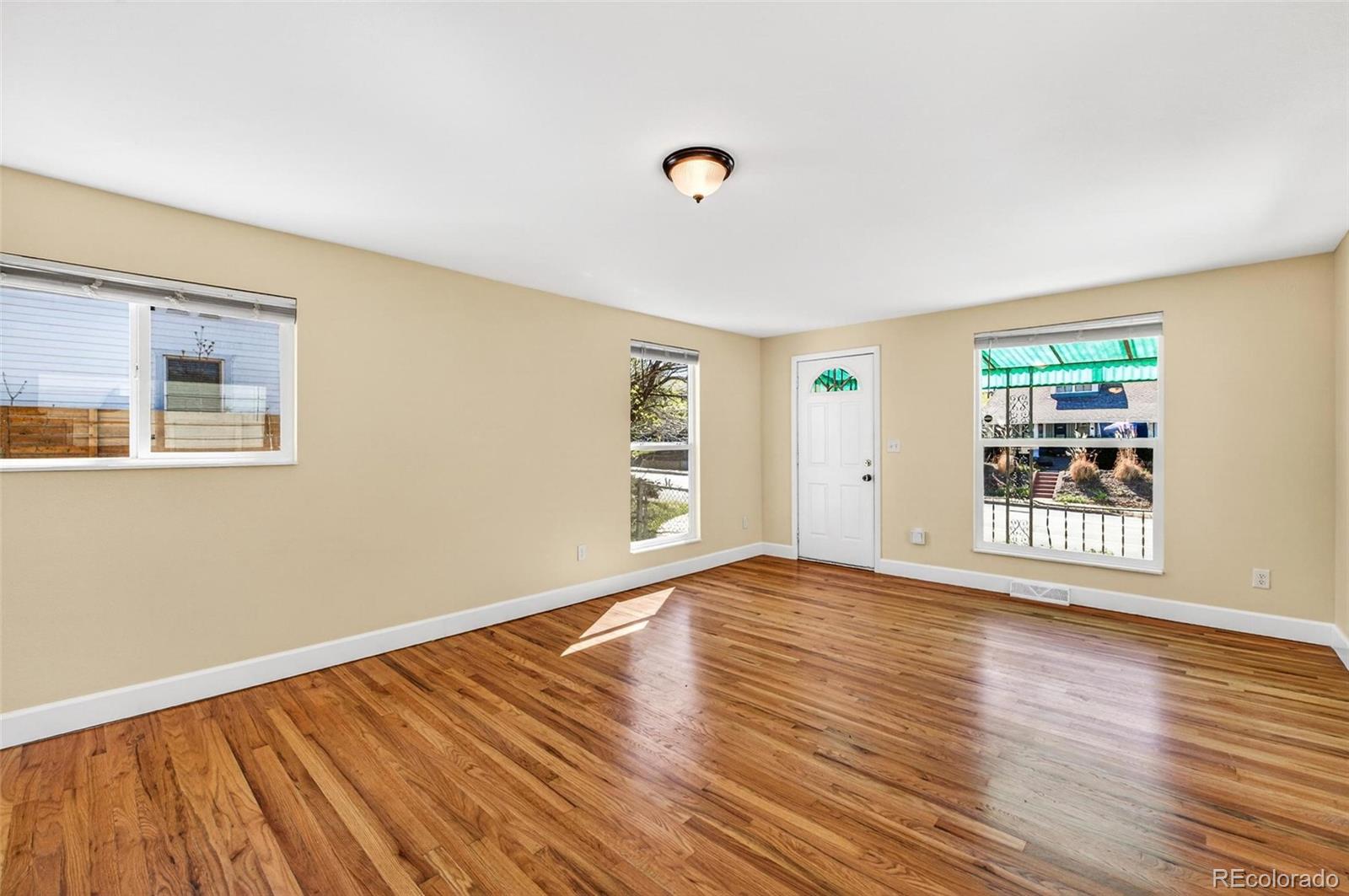 MLS Image #10 for 3262 s logan street,englewood, Colorado