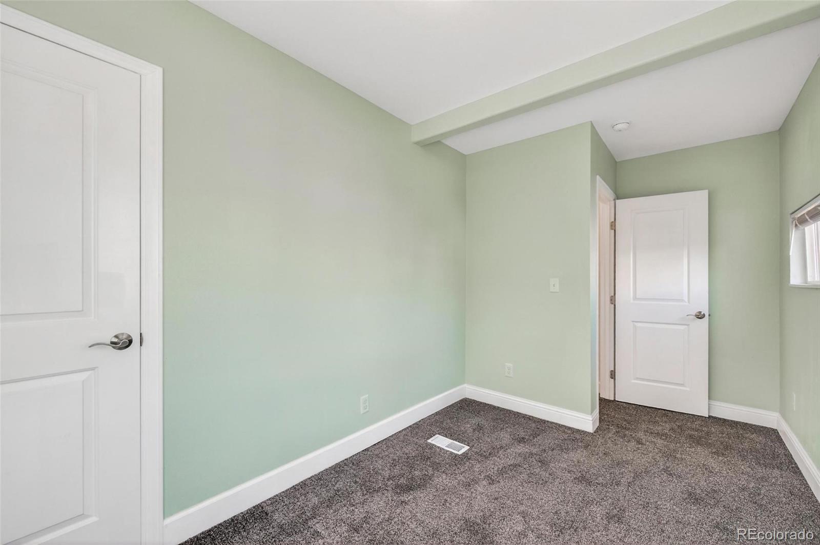MLS Image #15 for 3262 s logan street,englewood, Colorado