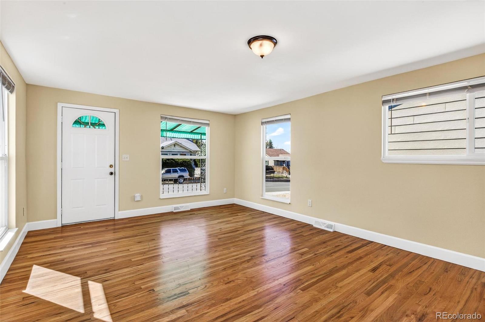 MLS Image #6 for 3262 s logan street,englewood, Colorado