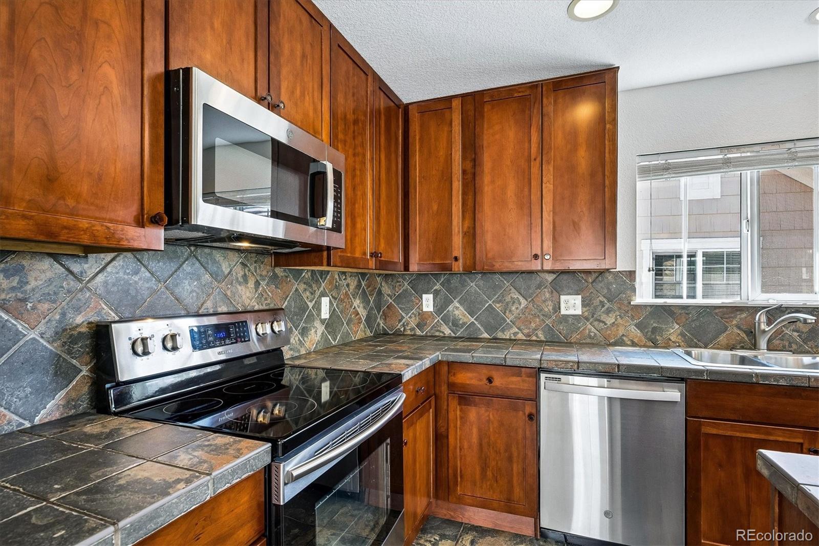 MLS Image #8 for 11881  bolton circle,parker, Colorado