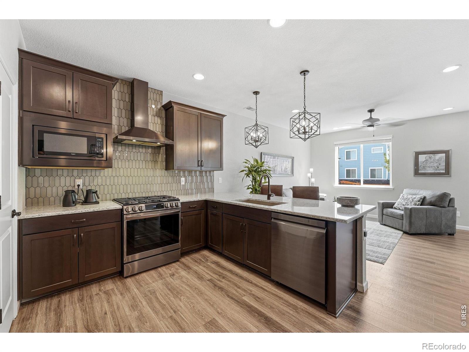 MLS Image #4 for 728  stonebridge drive,longmont, Colorado