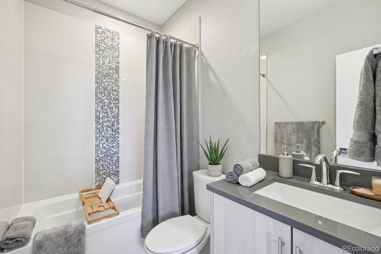 MLS Image #18 for 558  madison street,denver, Colorado