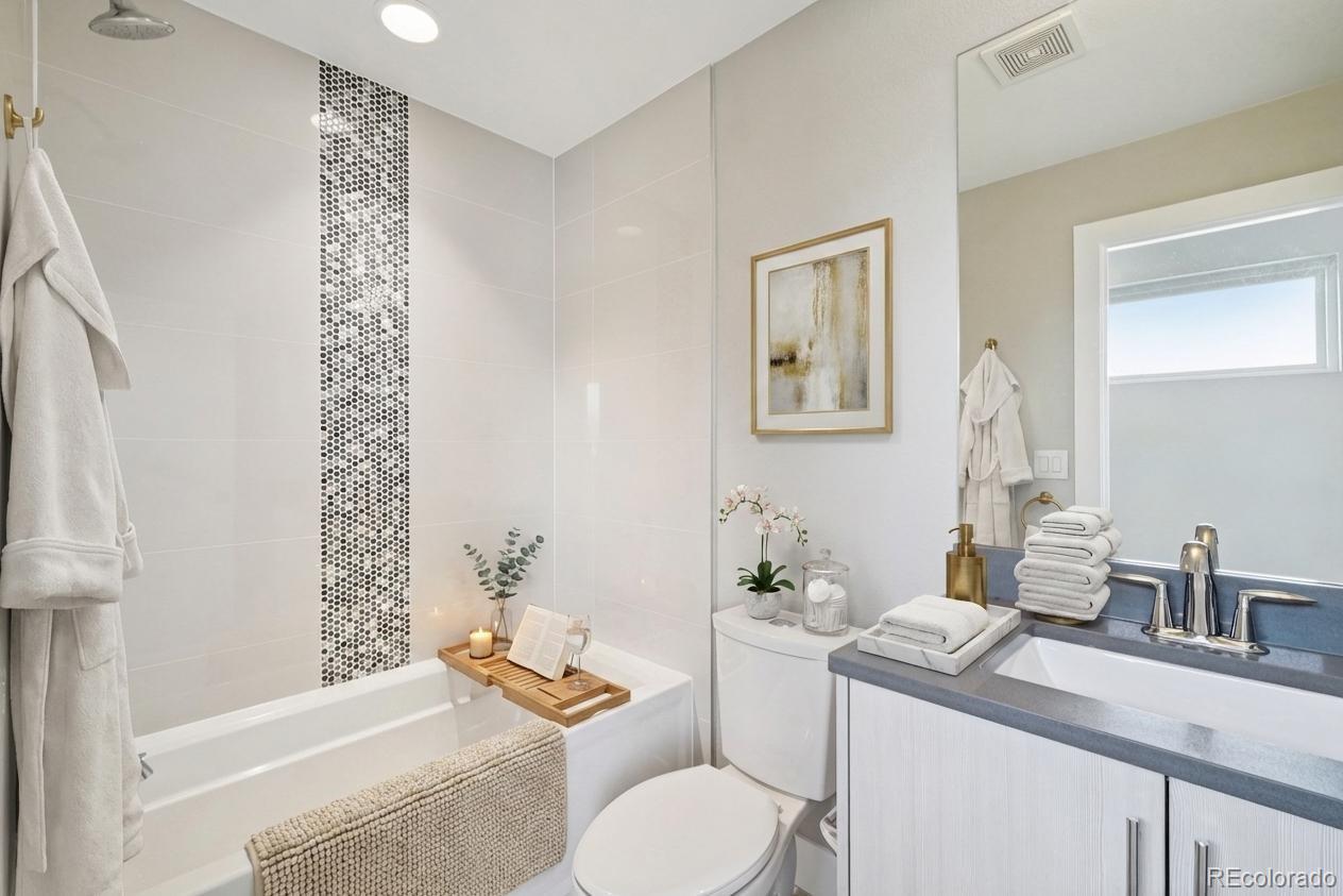 MLS Image #22 for 558  madison street,denver, Colorado