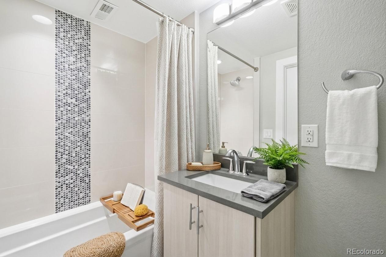 MLS Image #25 for 558  madison street,denver, Colorado