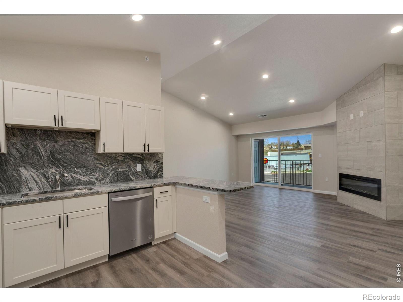 MLS Image #12 for 875 e 78th avenue,denver, Colorado