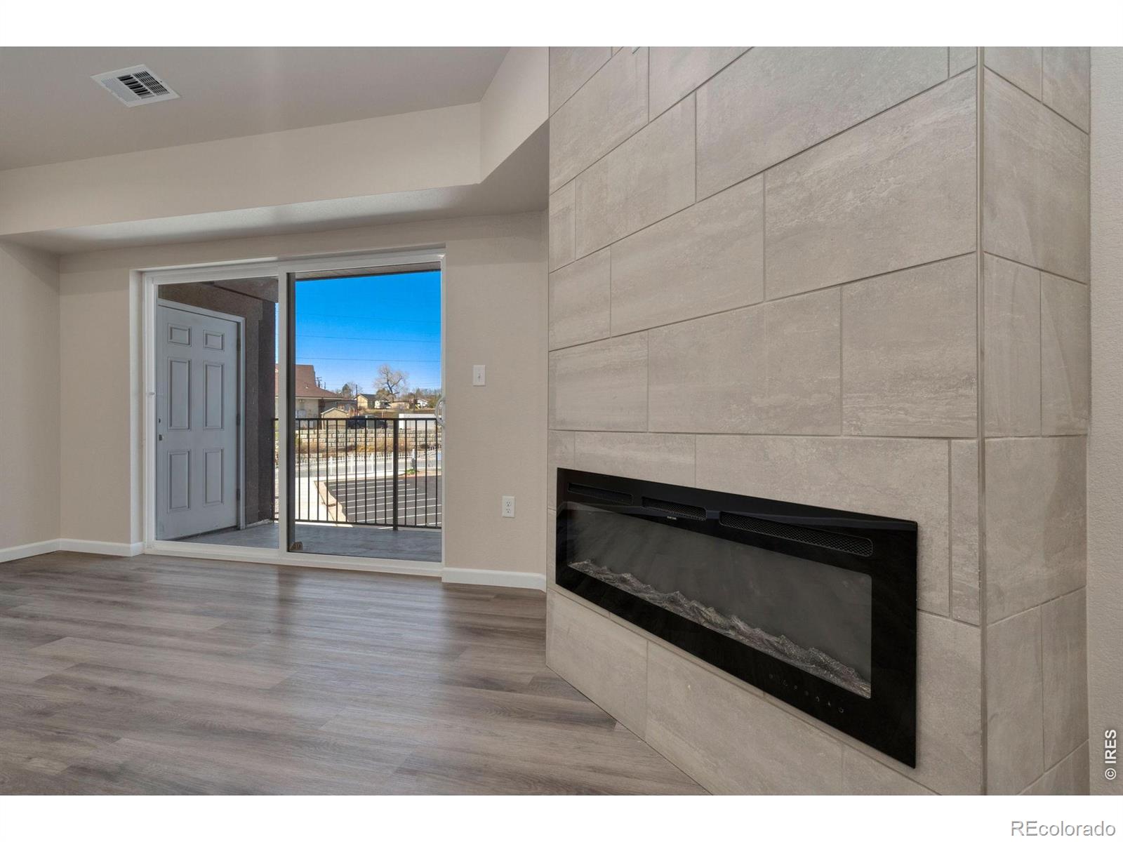 MLS Image #6 for 875 e 78th avenue,denver, Colorado
