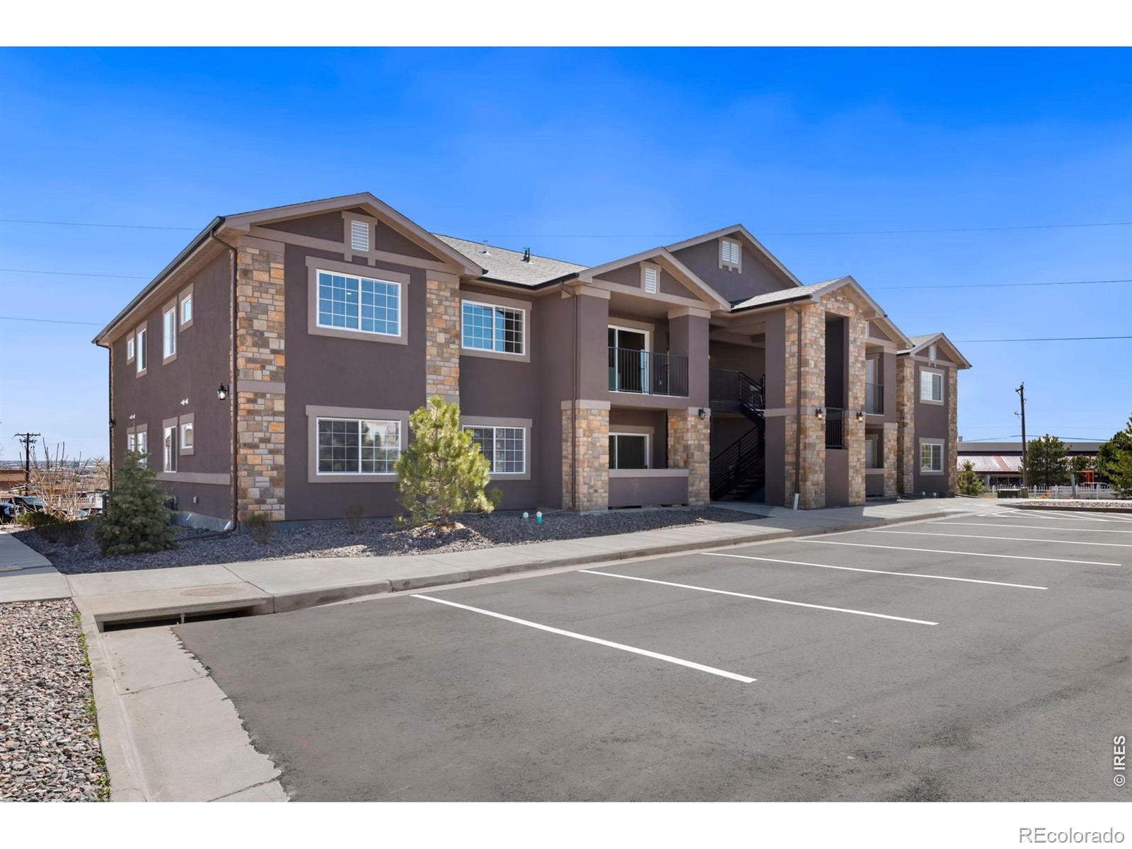 MLS Image #38 for 875 e 78th avenue 71,denver, Colorado