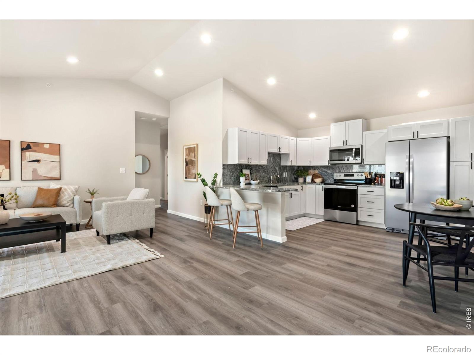 MLS Image #7 for 875 e 78th avenue 71,denver, Colorado