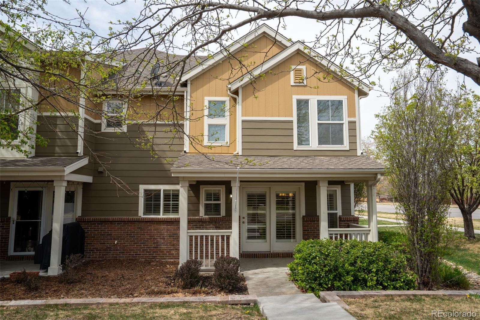 MLS Image #3 for 11899  oak hill way,commerce city, Colorado
