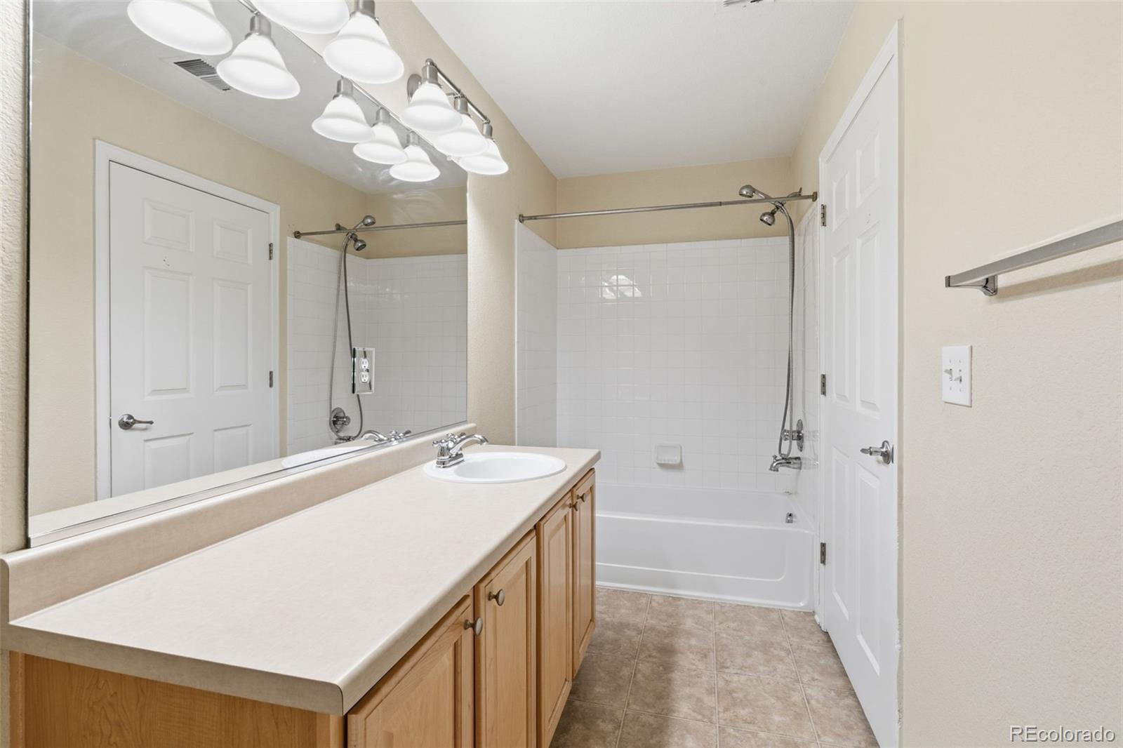 MLS Image #32 for 11899  oak hill way,commerce city, Colorado