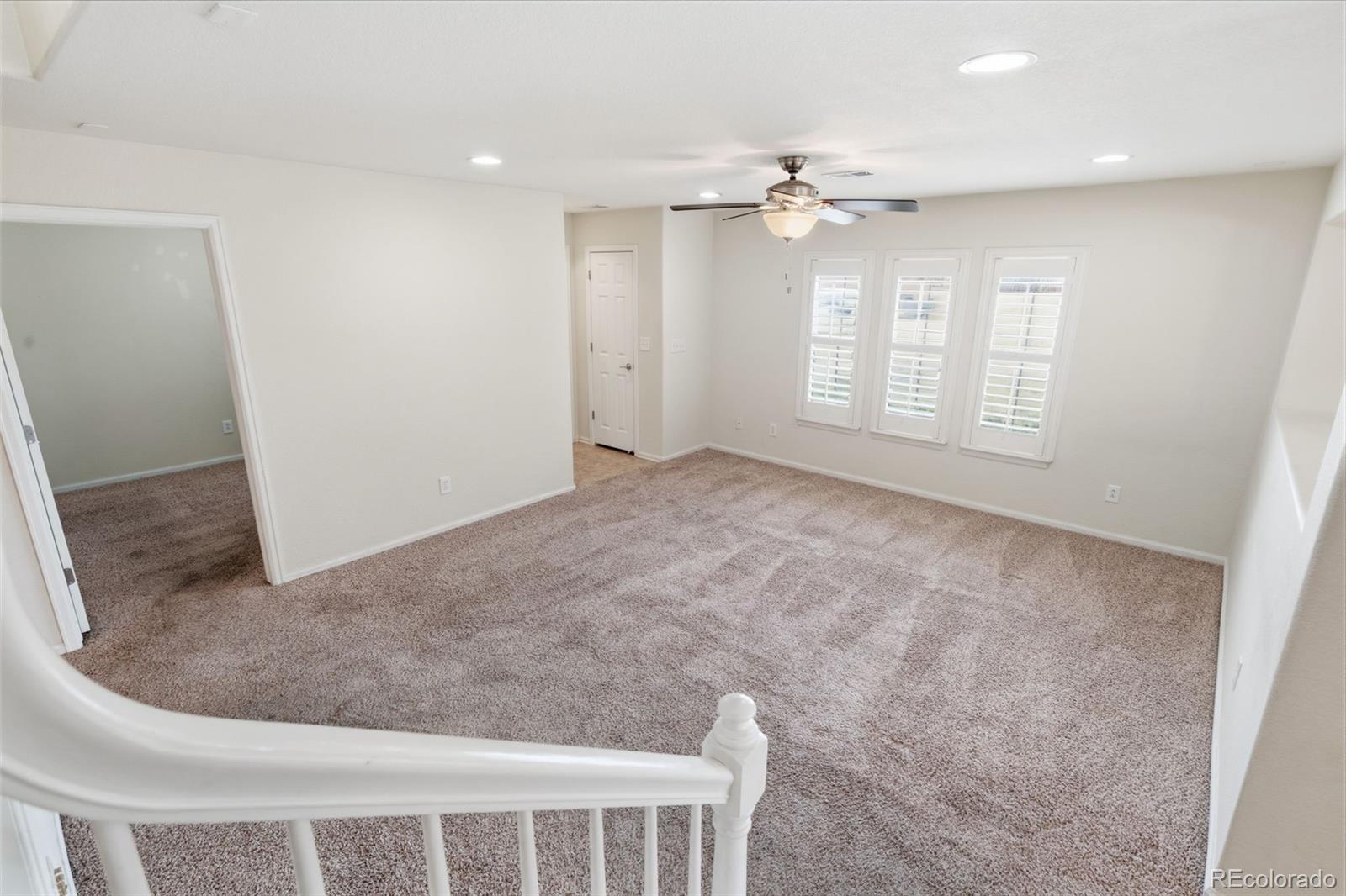 MLS Image #5 for 11899  oak hill way,commerce city, Colorado