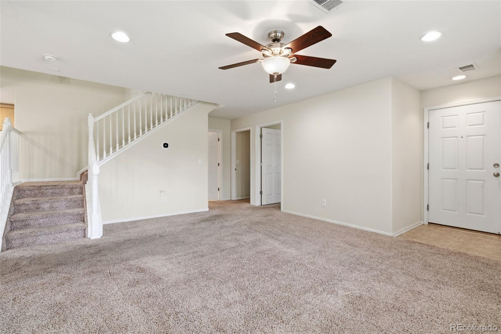 MLS Image #8 for 11899  oak hill way,commerce city, Colorado