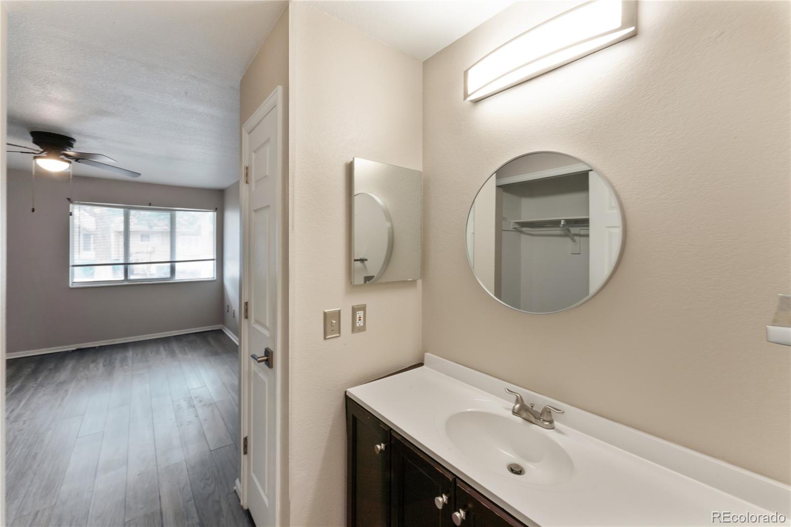 MLS Image #20 for 2181 s troy way,aurora, Colorado
