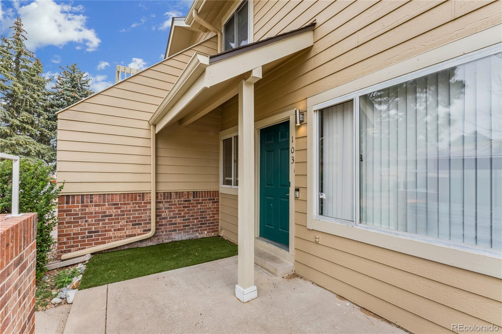 MLS Image #3 for 2181 s troy way,aurora, Colorado