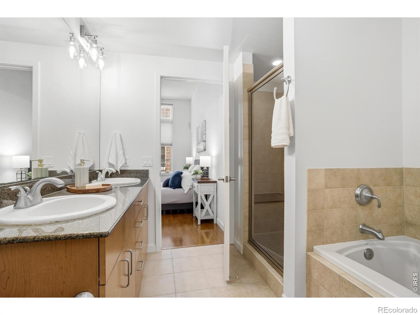 MLS Image #14 for 3701  arapahoe avenue,boulder, Colorado