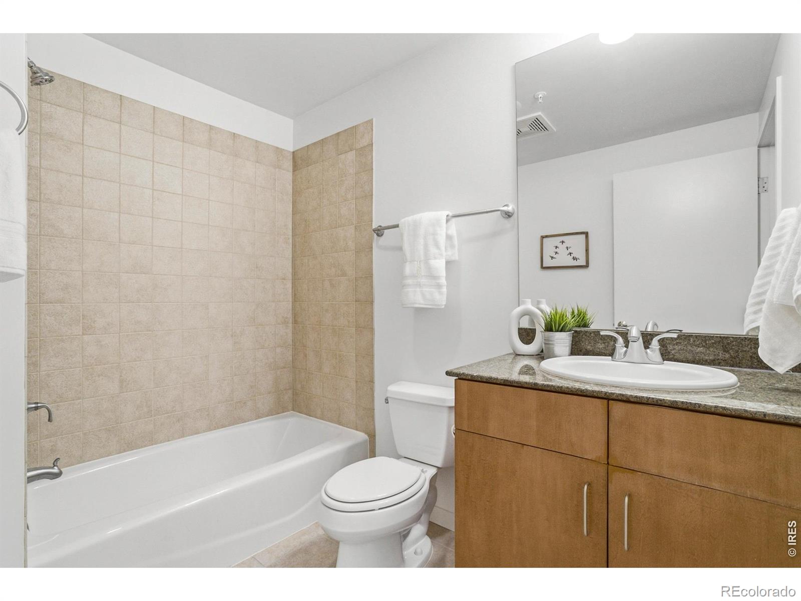 MLS Image #17 for 3701  arapahoe avenue,boulder, Colorado