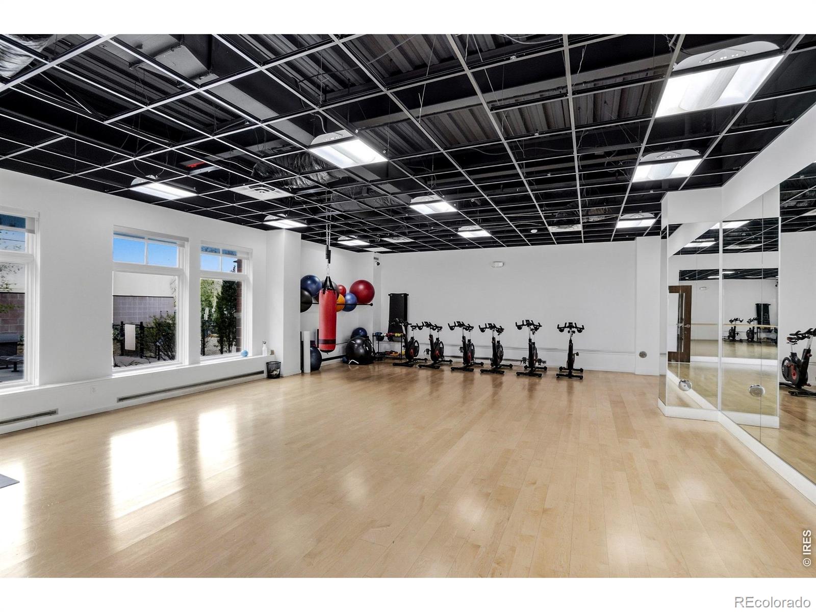 MLS Image #33 for 3701  arapahoe avenue,boulder, Colorado
