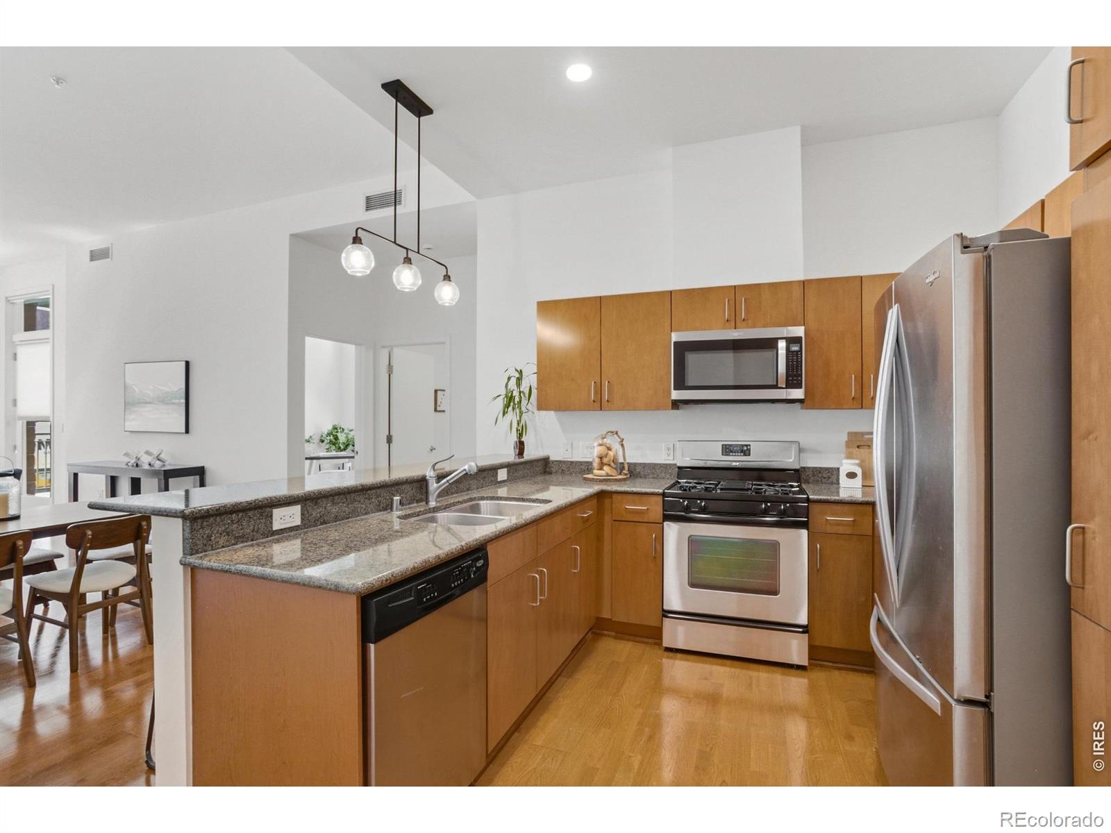 MLS Image #8 for 3701  arapahoe avenue,boulder, Colorado