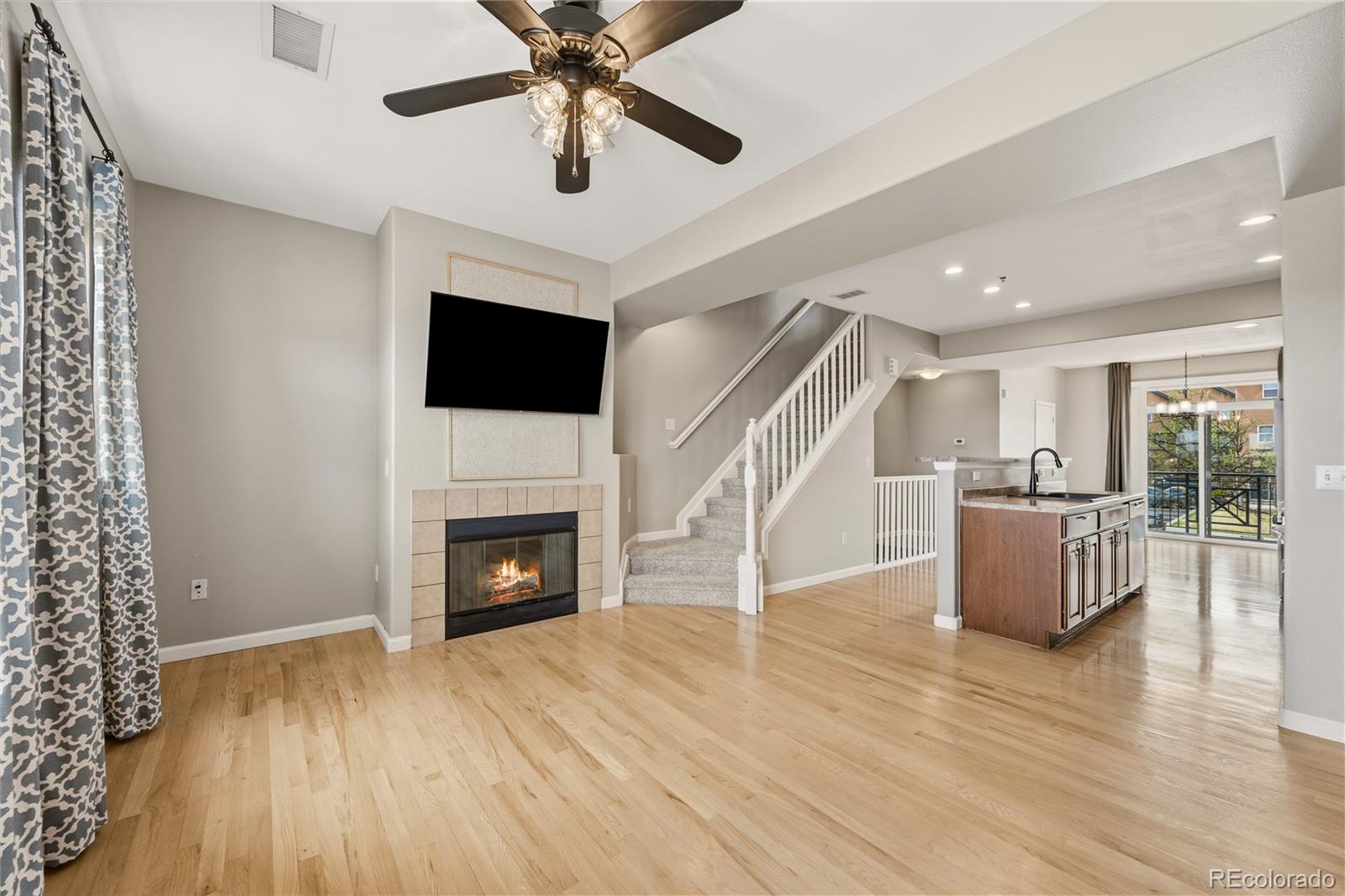 MLS Image #16 for 621 s fairplay street d,aurora, Colorado