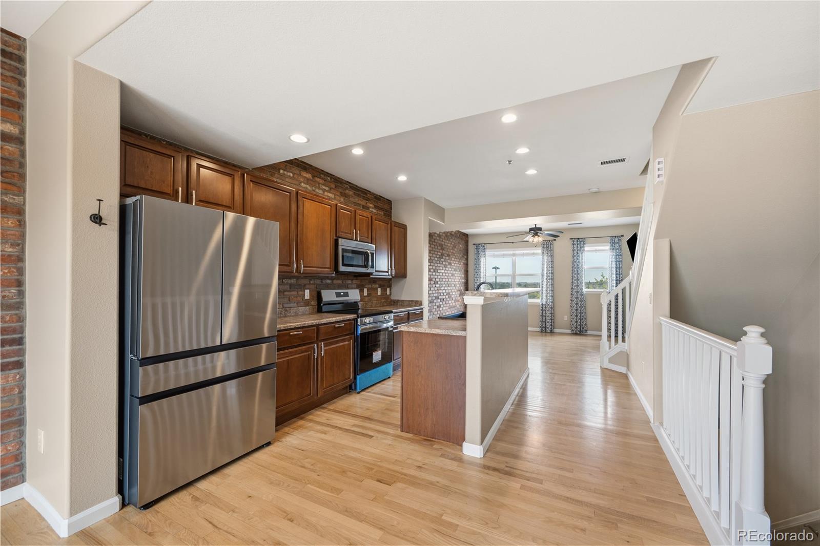 MLS Image #5 for 621 s fairplay street d,aurora, Colorado