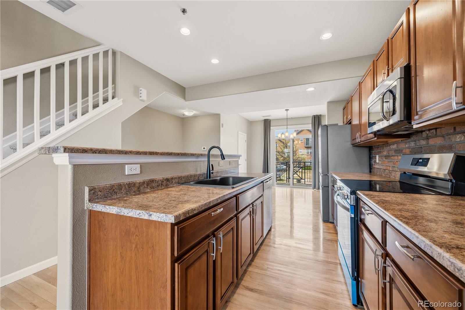 MLS Image #7 for 621 s fairplay street d,aurora, Colorado
