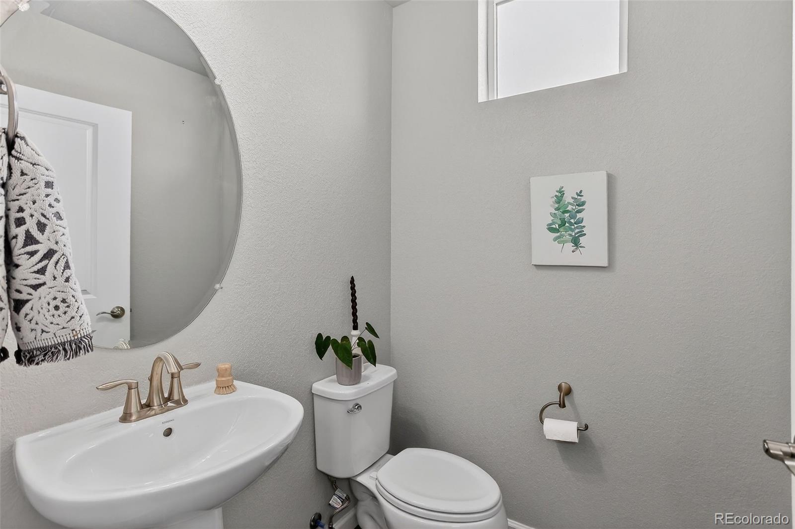 MLS Image #12 for 9251  garnett way,arvada, Colorado