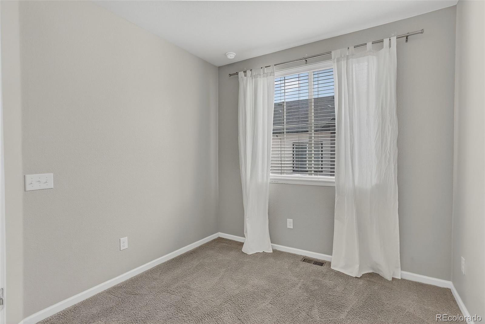 MLS Image #17 for 9251  garnett way,arvada, Colorado