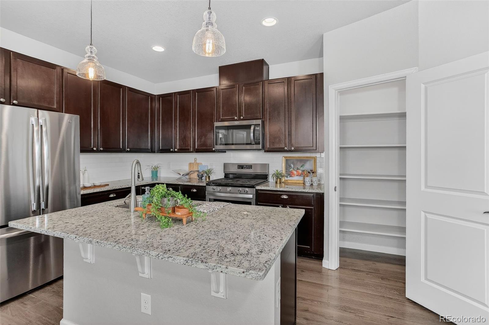 MLS Image #8 for 9251  garnett way,arvada, Colorado