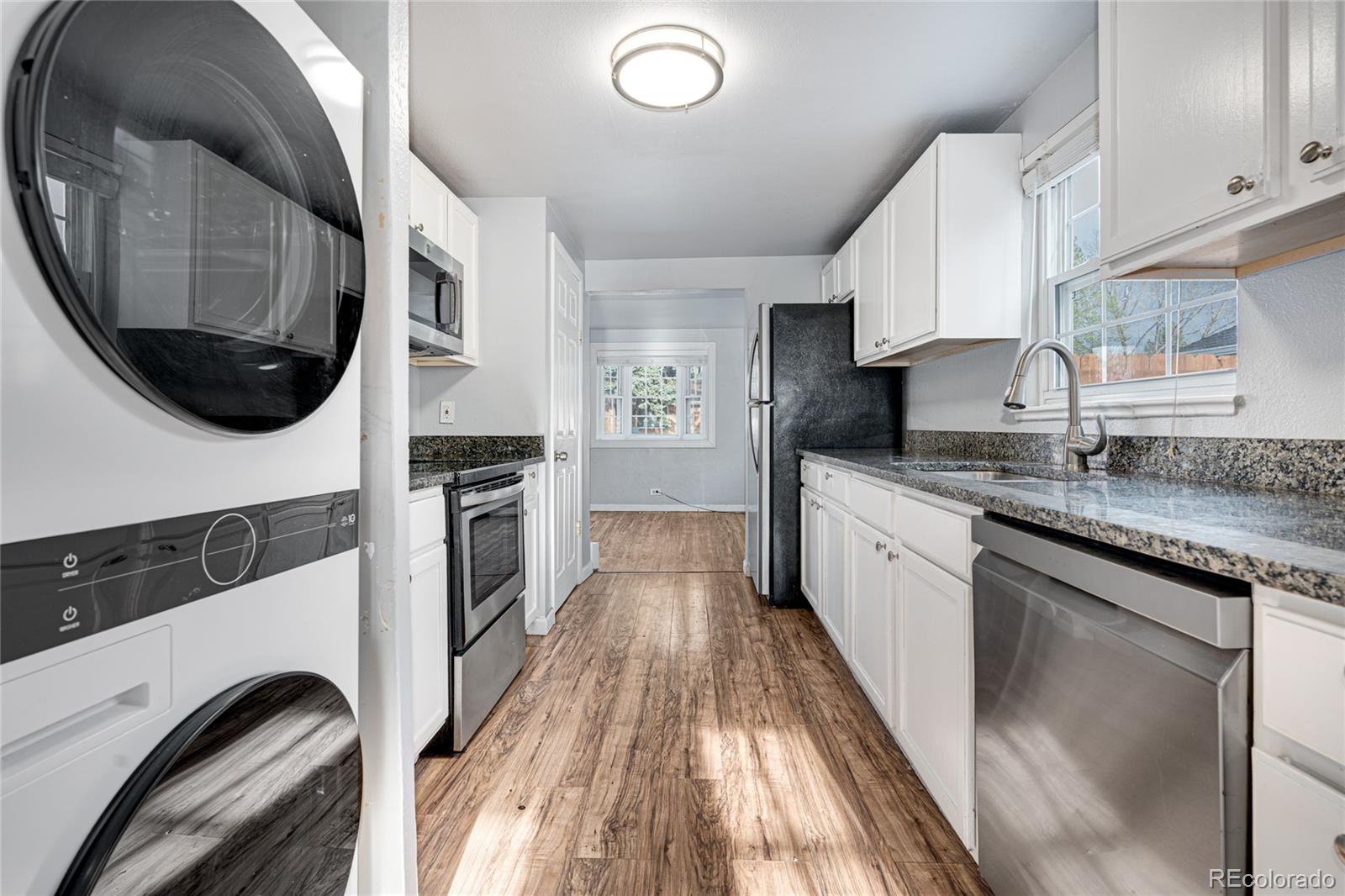 MLS Image #10 for 1301 s wolff street,denver, Colorado