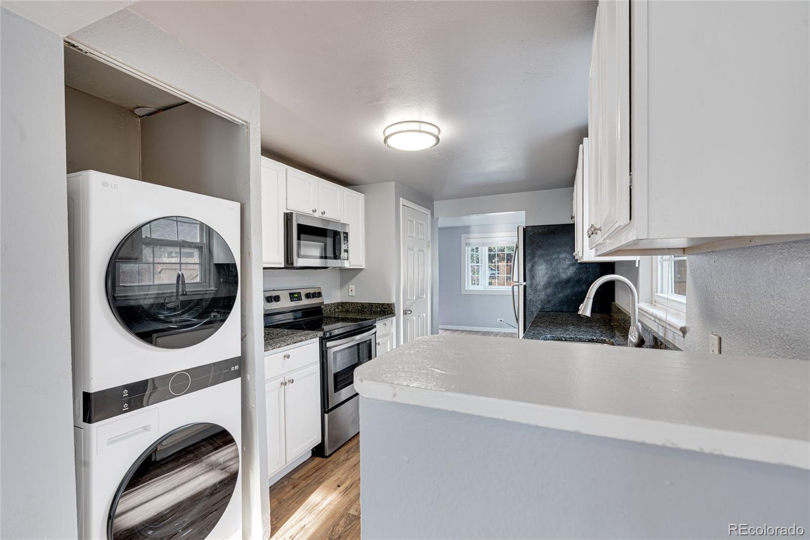 MLS Image #11 for 1301 s wolff street,denver, Colorado