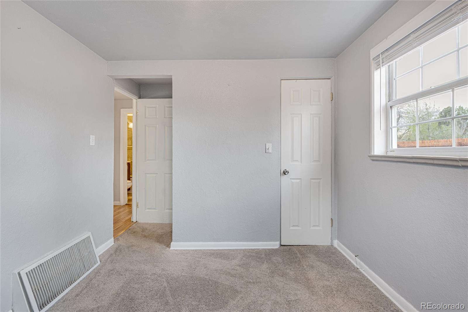 MLS Image #24 for 1301 s wolff street,denver, Colorado