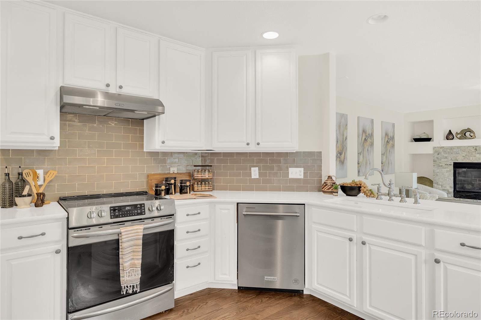 MLS Image #7 for 4116  foothills drive,castle rock, Colorado