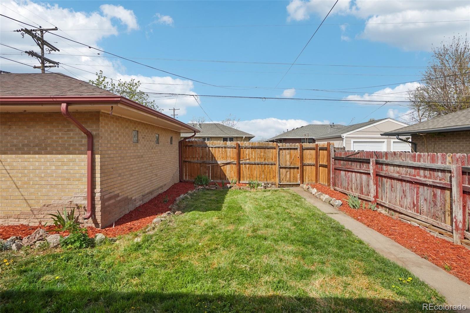 MLS Image #11 for 5457 e 36th avenue,denver, Colorado